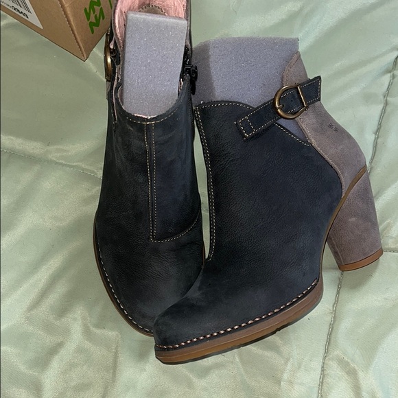 El Naturalista Women's Colibri Boots